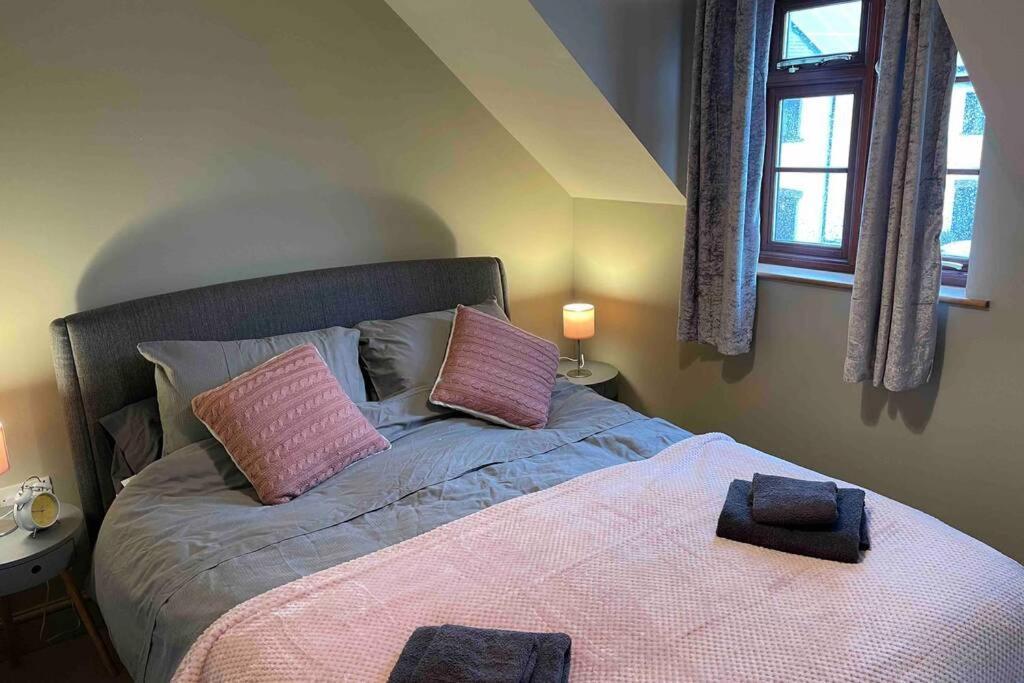 Cottage With Hot Tub In Pembrokeshire هافرفوردوست المظهر الخارجي الصورة